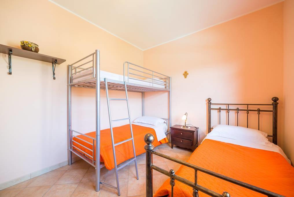 Casa Vacanze A Rava فرانكافيلا دي سيسيليا المظهر الخارجي الصورة